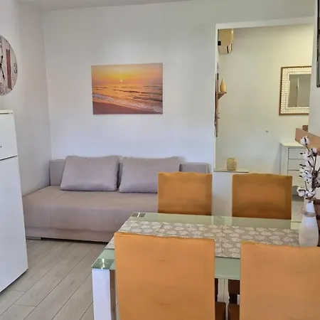 Apartment By The Sea Supetarska Draga - Donja, Rab - 25308 Rab Town