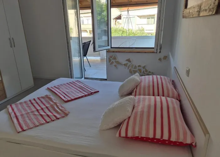 By The Sea Supetarska Draga - Donja, Rab - 25308 Apartamento *